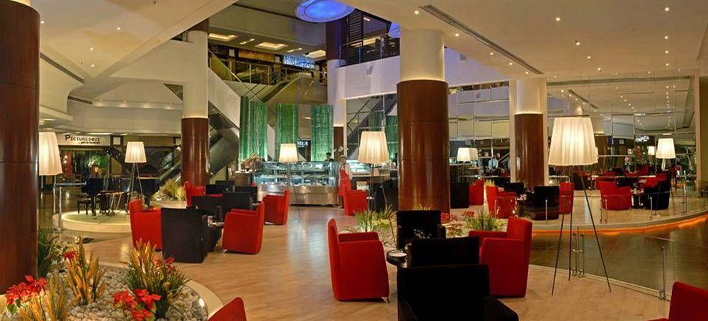 Galaxy Hotel & Spa Гургаон Экстерьер фото