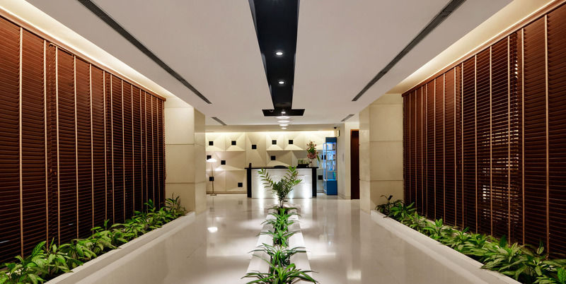 Galaxy Hotel & Spa Гургаон Экстерьер фото