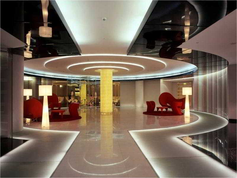 Galaxy Hotel & Spa Гургаон Интерьер фото